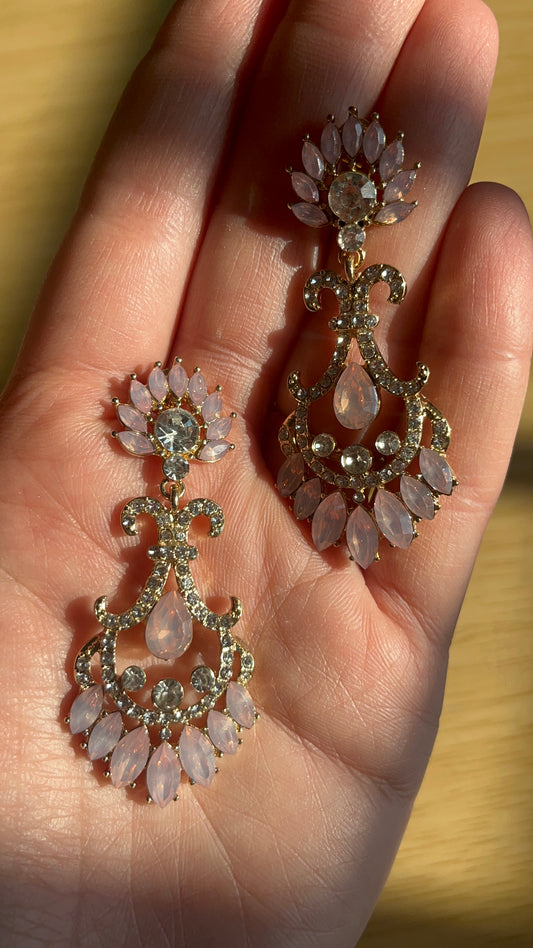 Thea Pink Golden Earrings